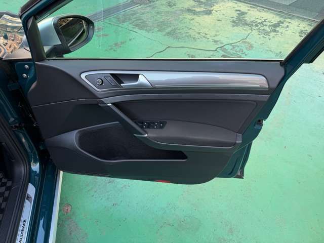 VOLKSWAGEN GOLF ALLT 2018 Image 31