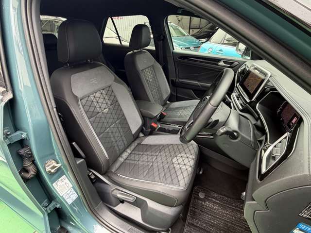 VOLKSWAGEN T-ROC 2023 Image 31