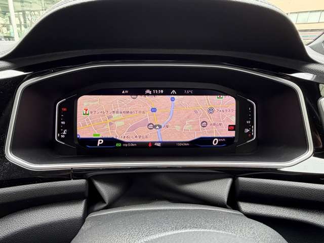 VOLKSWAGEN T-ROC 2023 Image 31