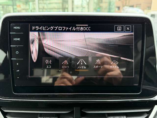 VOLKSWAGEN T-ROC 2023 Image 31