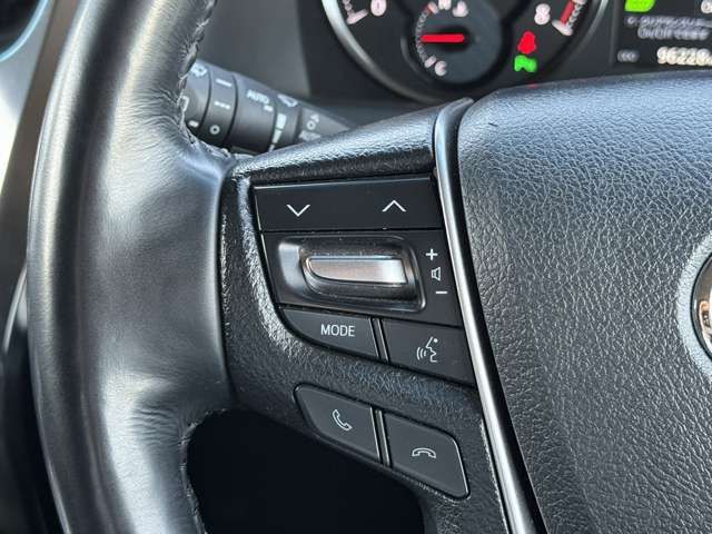 TOYOTA ALPHARD 2017 Image 31