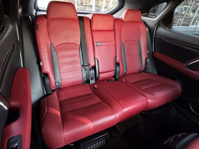 TOYOTA LEXUS RX450H 2WD 2021 Image 31