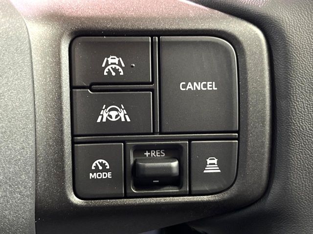 TOYOTA RAV4 HYBRID 4WD 2026 Image 31