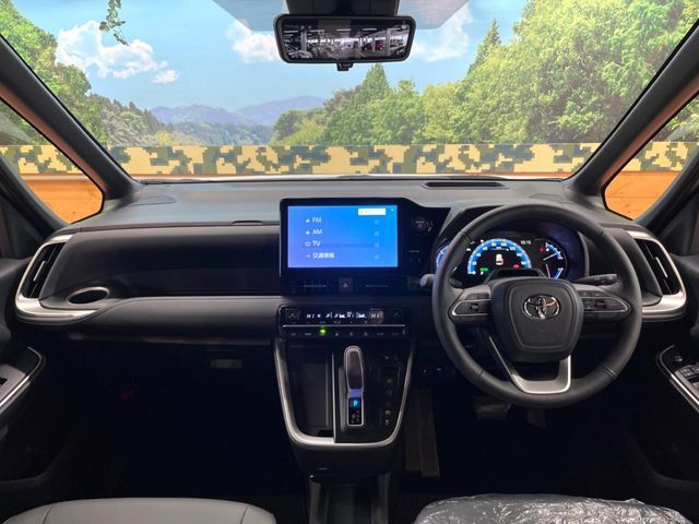 TOYOTA VOXY HYBRID 2026 Image 31