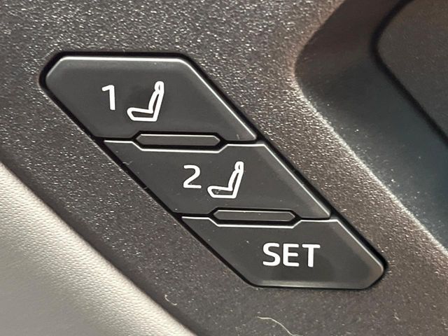 TOYOTA RAV4 HYBRID 4WD 2026 Image 31