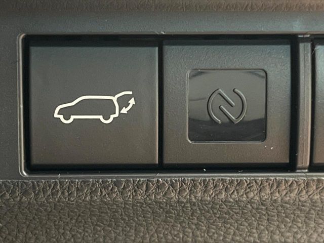 TOYOTA RAV4 HYBRID 4WD 2026 Image 31