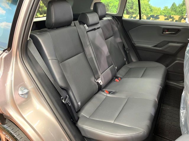 TOYOTA RAV4 HYBRID 4WD 2026 Image 31