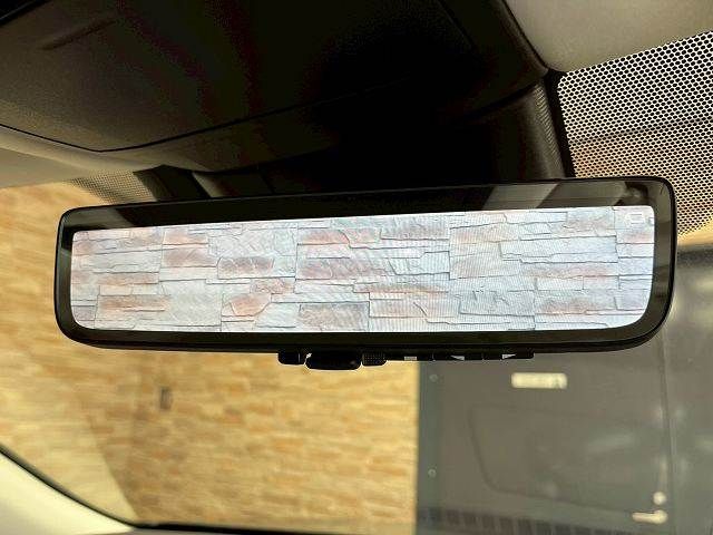 TOYOTA LEXUS RX450H+ 2023 Image 31