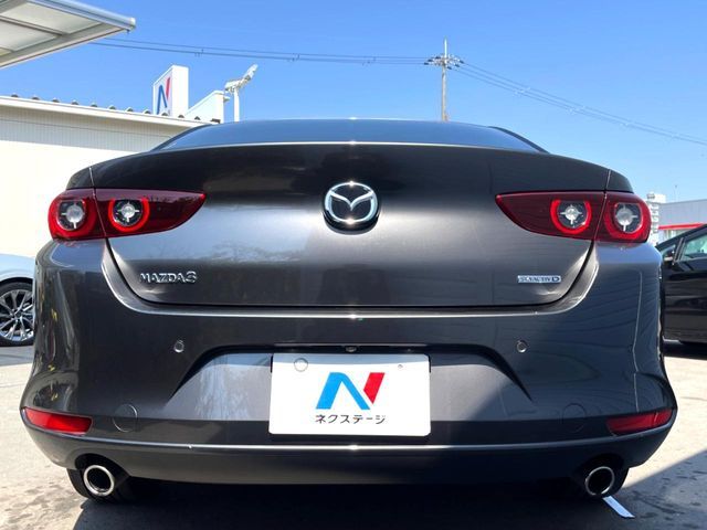 MAZDA 3 SEDAN 2023 Image 31