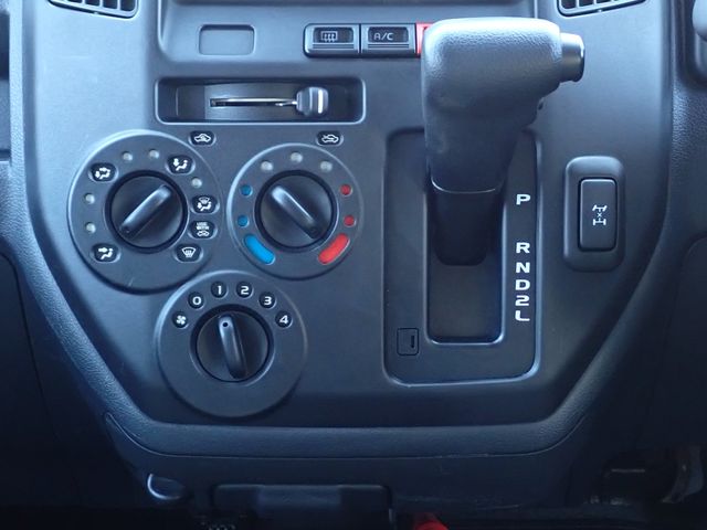 TOYOTA TOWNACE VAN 4WD 2021 Image 31