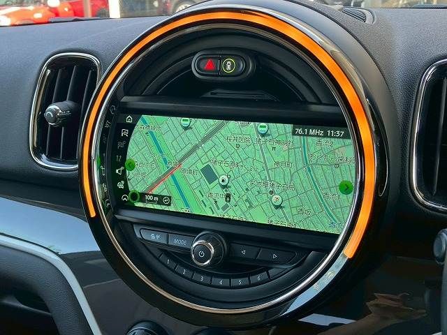 BMW MINI COOPER SD C 2018 Image 31