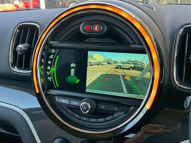 BMW MINI COOPER SD C 2018 Image 31