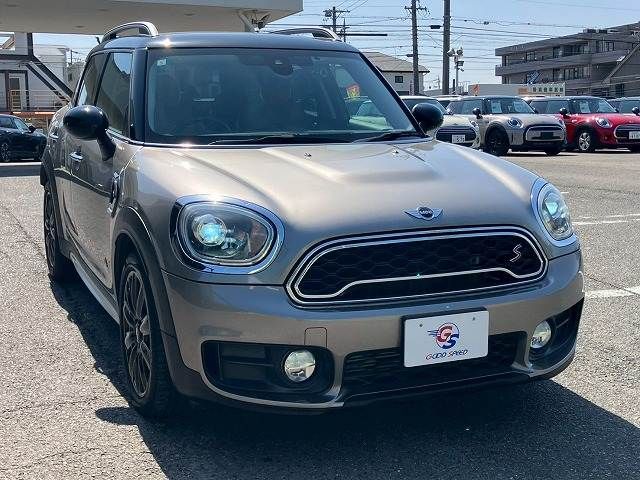 BMW MINI COOPER SD C 2018 Image 31