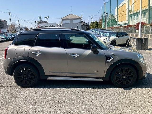 BMW MINI COOPER SD C 2018 Image 31