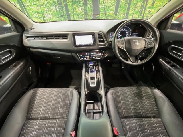 HONDA VEZEL HYBRID 2017 Image 31