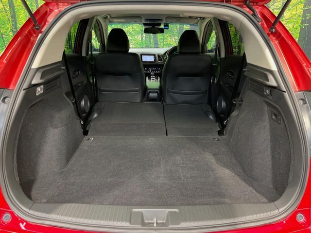 HONDA VEZEL HYBRID 2017 Image 31