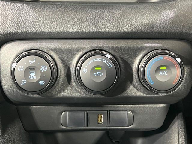 TOYOTA YARIS 2020 Image 31