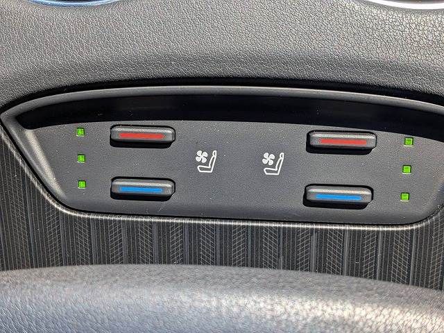 TOYOTA HARRIER HYBRID 2021 Image 31