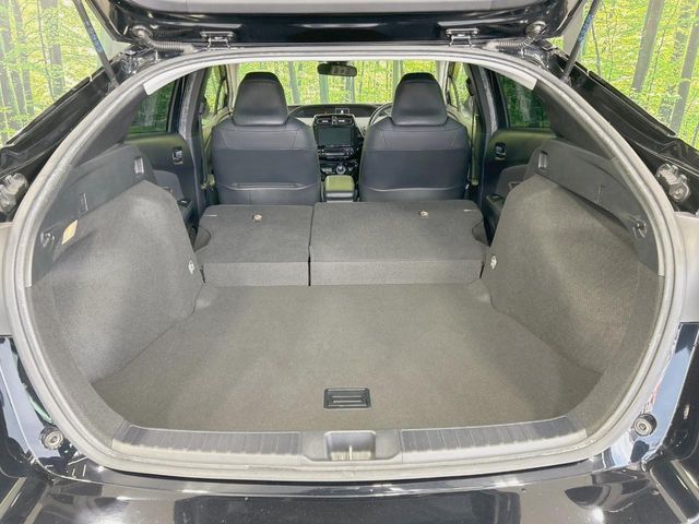 TOYOTA PRIUS 2019 Image 31