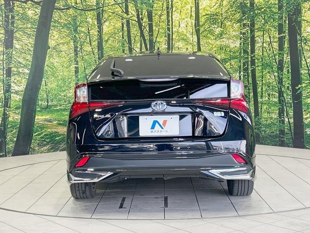 TOYOTA PRIUS 2019 Image 31