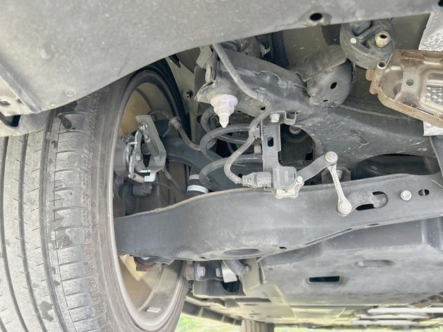 TOYOTA PRIUS 2019 Image 31