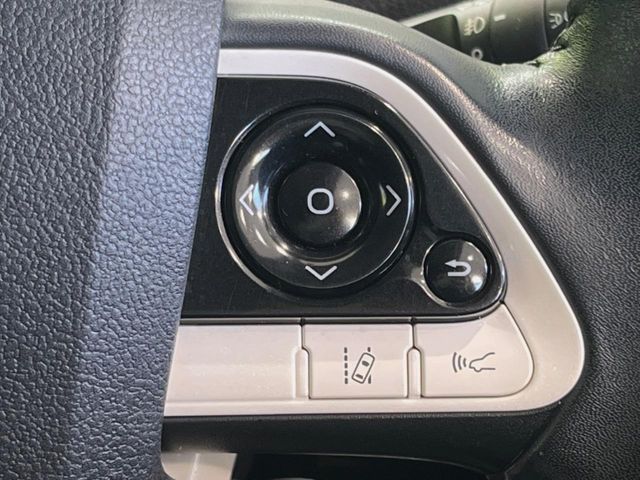 TOYOTA PRIUS 2016 Image 31