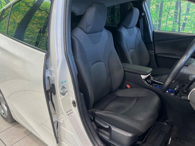 TOYOTA PRIUS 2016 Image 31