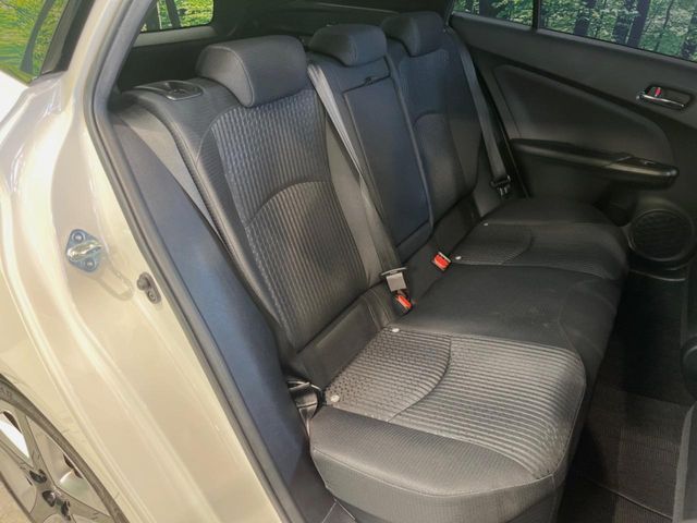 TOYOTA PRIUS 2016 Image 31