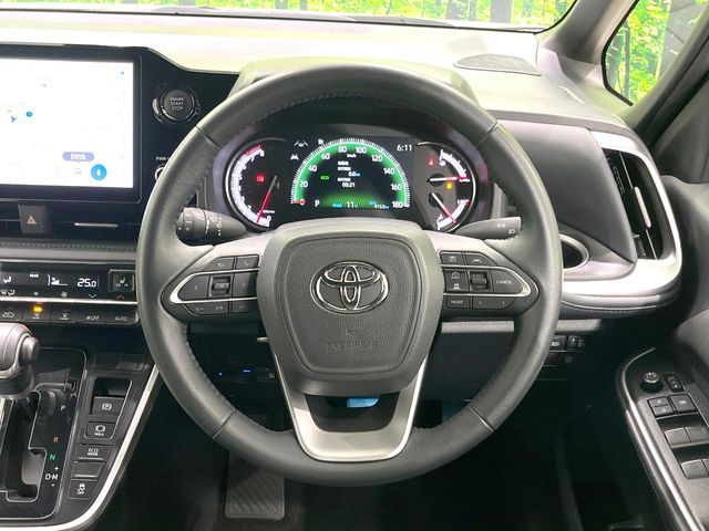 TOYOTA VOXY 2025 Image 31