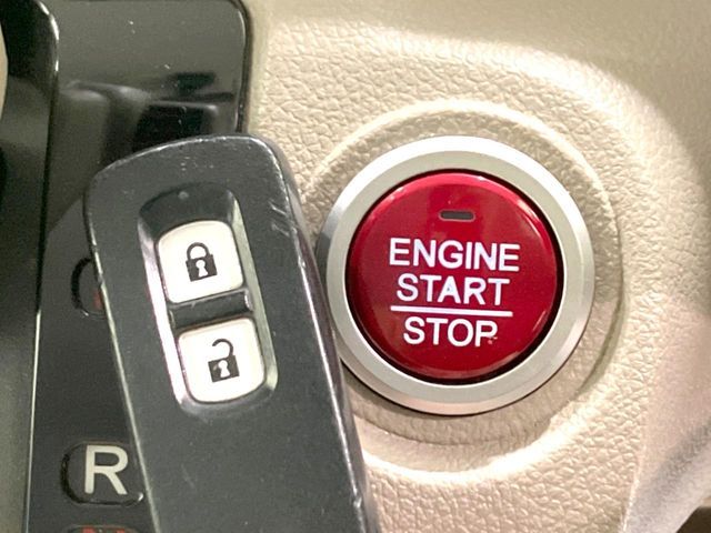 HONDA N BOX 2012 Image 31