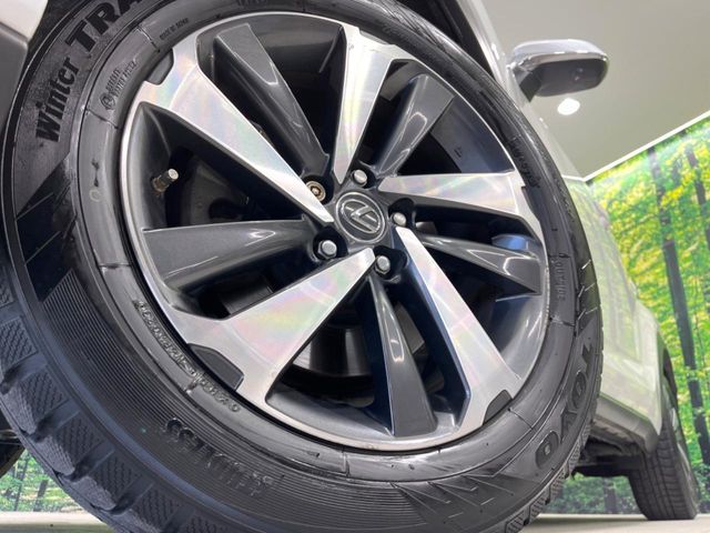 TOYOTA LEXUS NX300 2018 Image 31