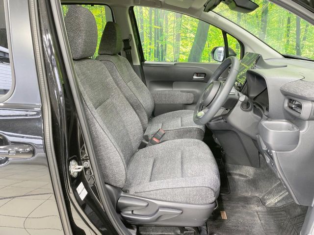 TOYOTA SIENTA HYBRID 2022 Image 31