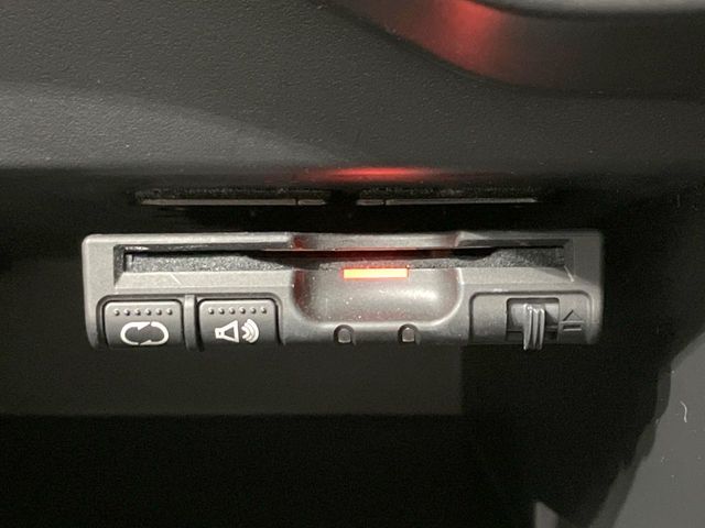 NISSAN NOTE 2017 Image 31