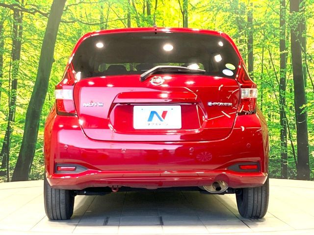 NISSAN NOTE 2017 Image 31