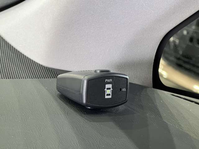 TOYOTA PRIUS ALPHA 2015 Image 31