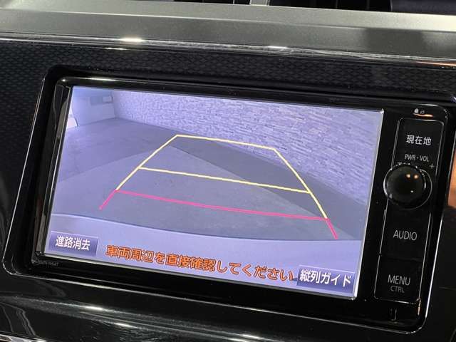 TOYOTA PRIUS ALPHA 2015 Image 31