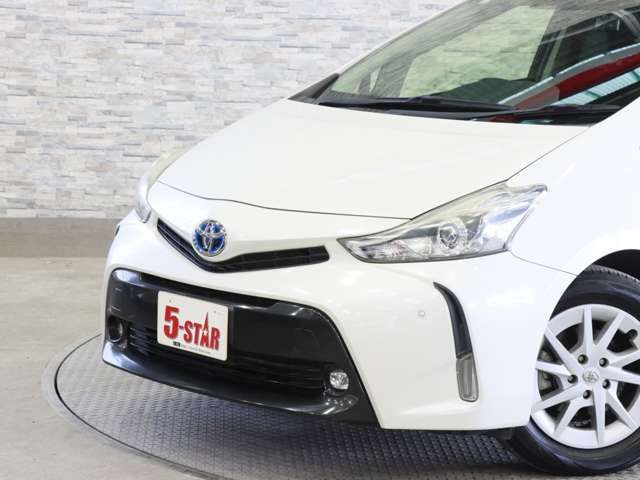 TOYOTA PRIUS ALPHA 2015 Image 31