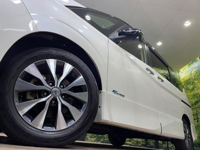 NISSAN SERENA  S-HYBRID 2017 Image 31