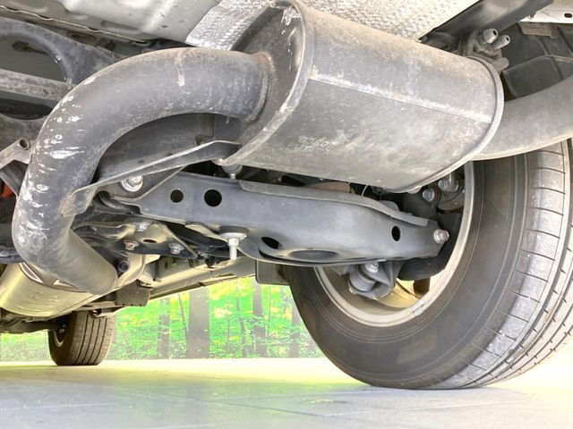 TOYOTA LEXUS NX300H 2018 Image 31