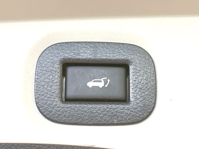 NISSAN X-TRAIL 2WD 2017 Image 31