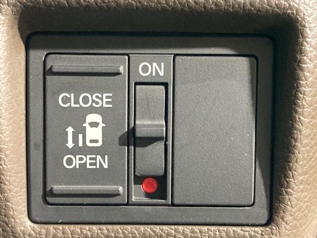 HONDA N BOX 2023 Image 31