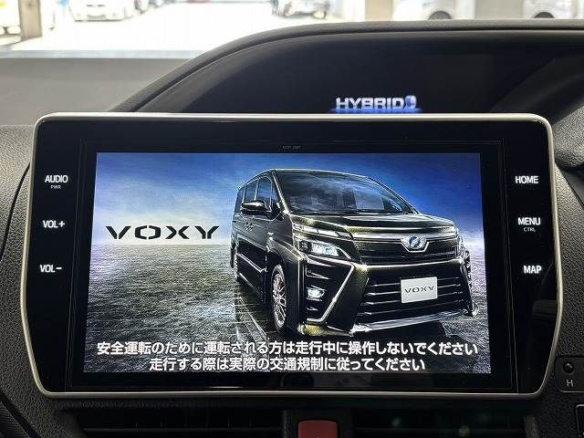 TOYOTA VOXY HYBRID 2018 Image 31