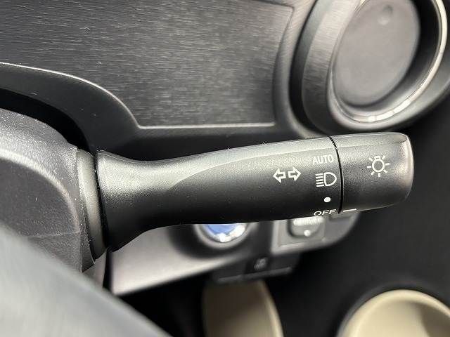 TOYOTA AQUA 2013 Image 31