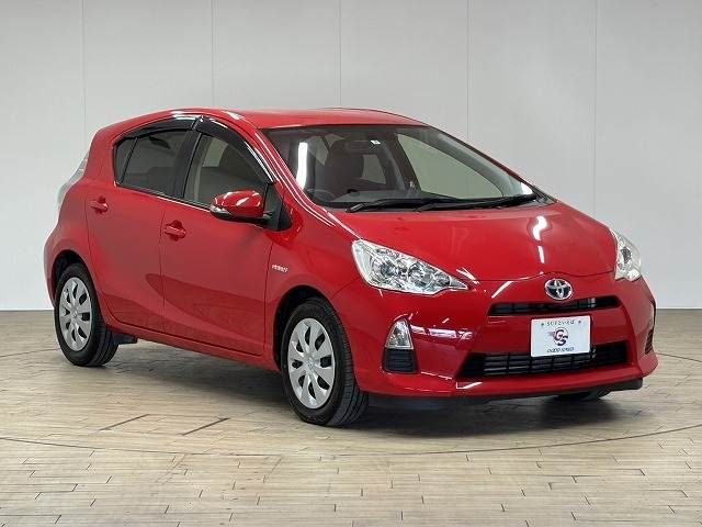 TOYOTA AQUA 2013 Image 31