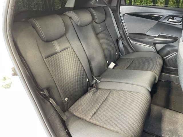 HONDA FIT HYBRID 2018 Image 31