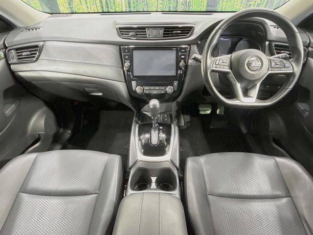 NISSAN X-TRAIL 2WD 2018 Image 31