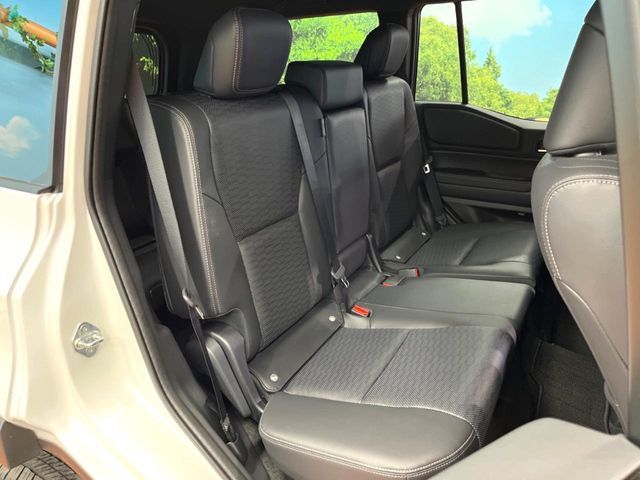 TOYOTA LANDCRUISER 250 2025 Image 31