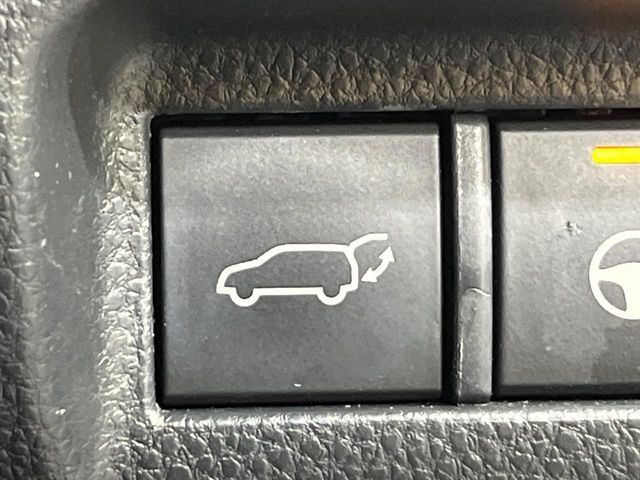 TOYOTA HARRIER HYBRID 2021 Image 31