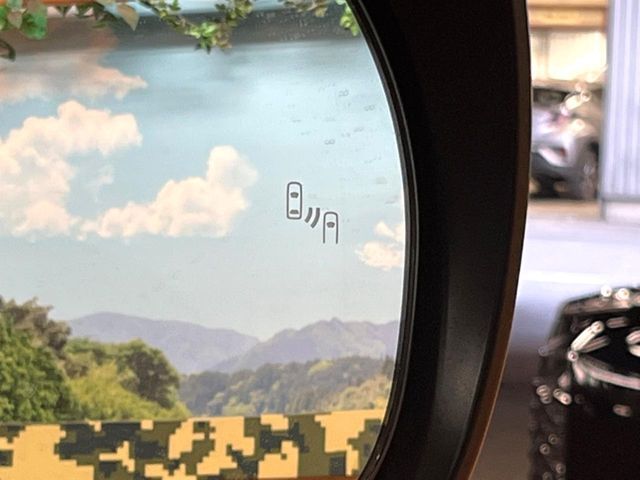 TOYOTA LANDCRUISER PRADO 2023 Image 31