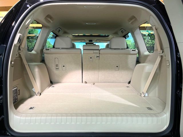 TOYOTA LANDCRUISER PRADO 2023 Image 31